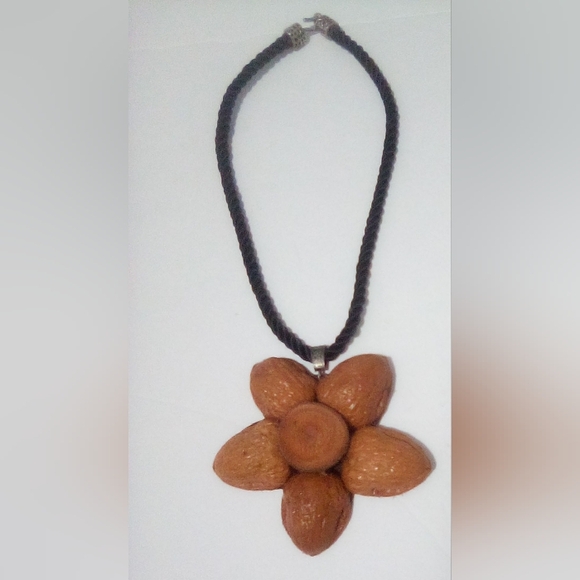 Hand Crafted Flower Wood Necklace - Picture 1 of 8